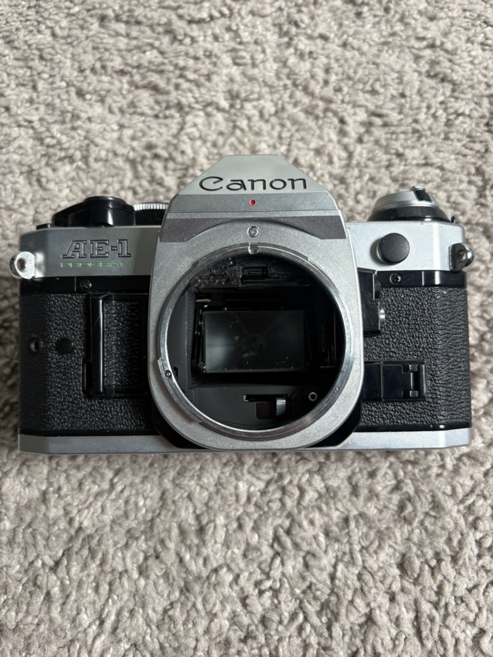Canon JAPAN AE-1 35mm SLR Film Camera + Sakar Zoom Lens Bundle – Untested